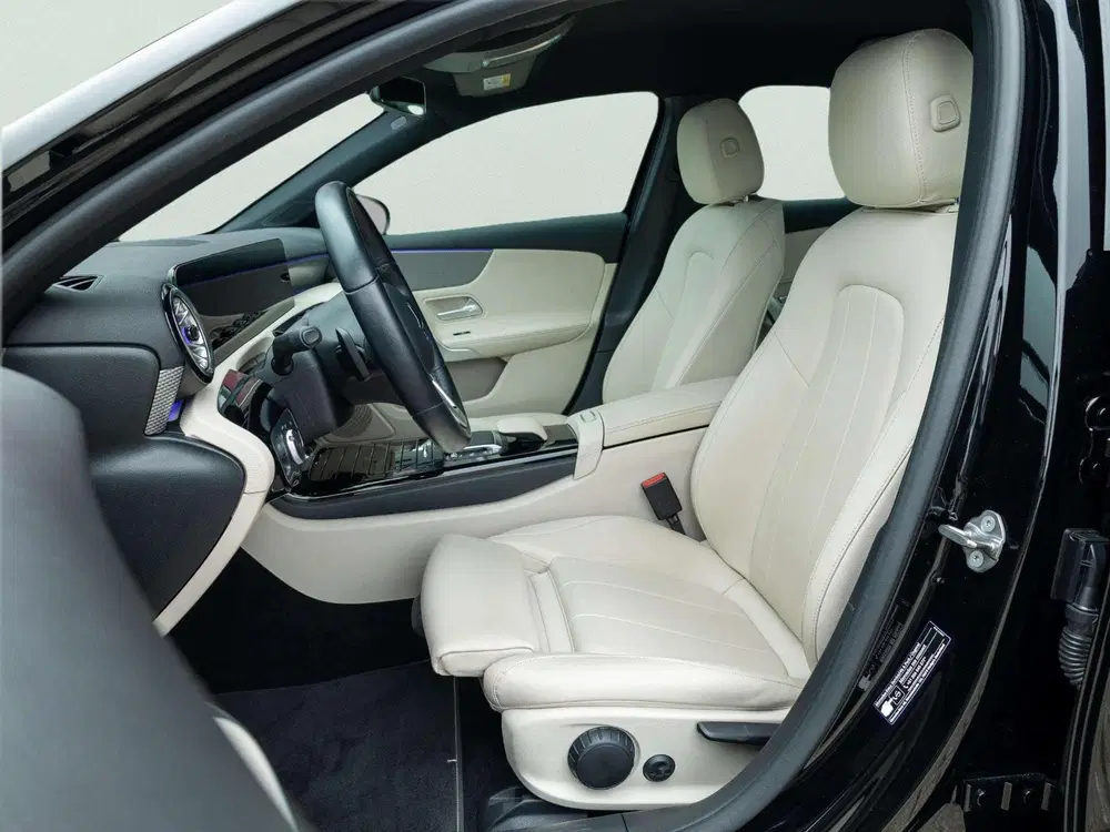Mercedes-Benz A-Klasse 180 Business Solution uit 2022, foto 9