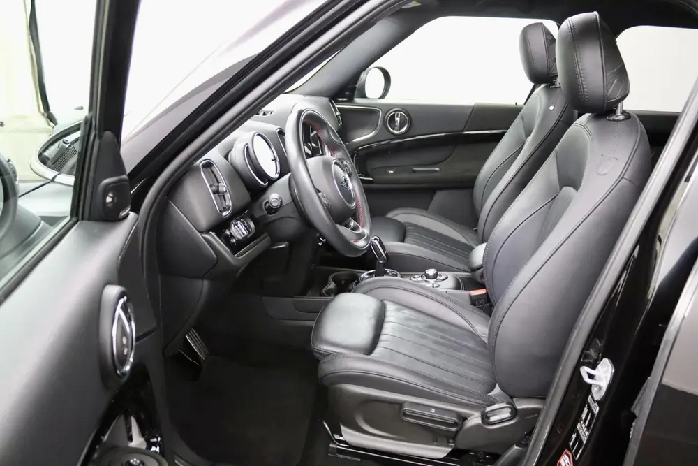 Mini Countryman 2.0 Cooper S Chili zwart uit 2019, foto 12