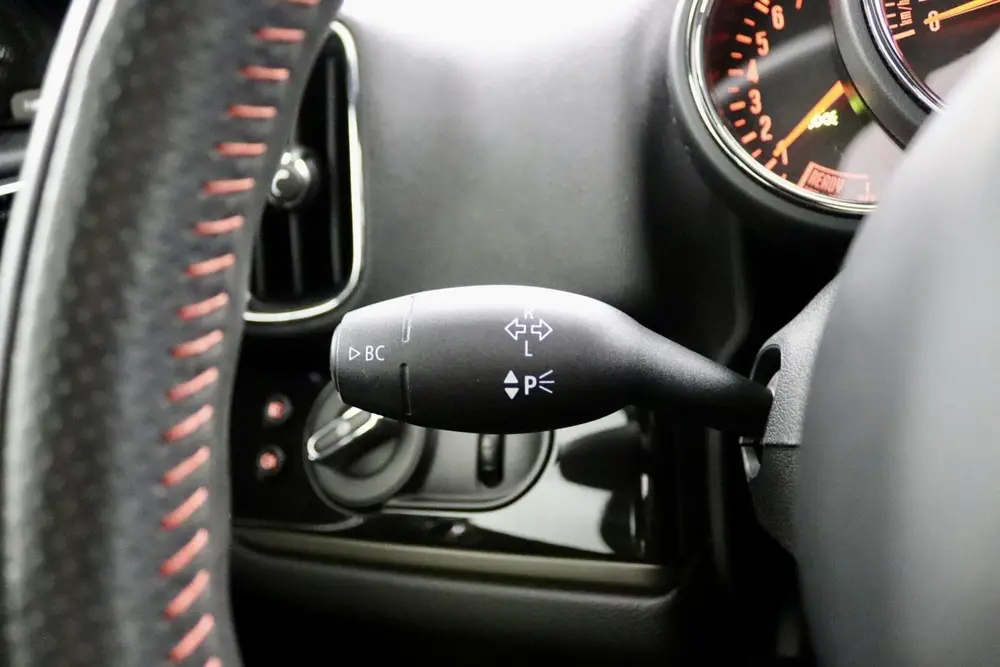 Mini Countryman 2.0 Cooper S Chili zwart uit 2019, foto 18