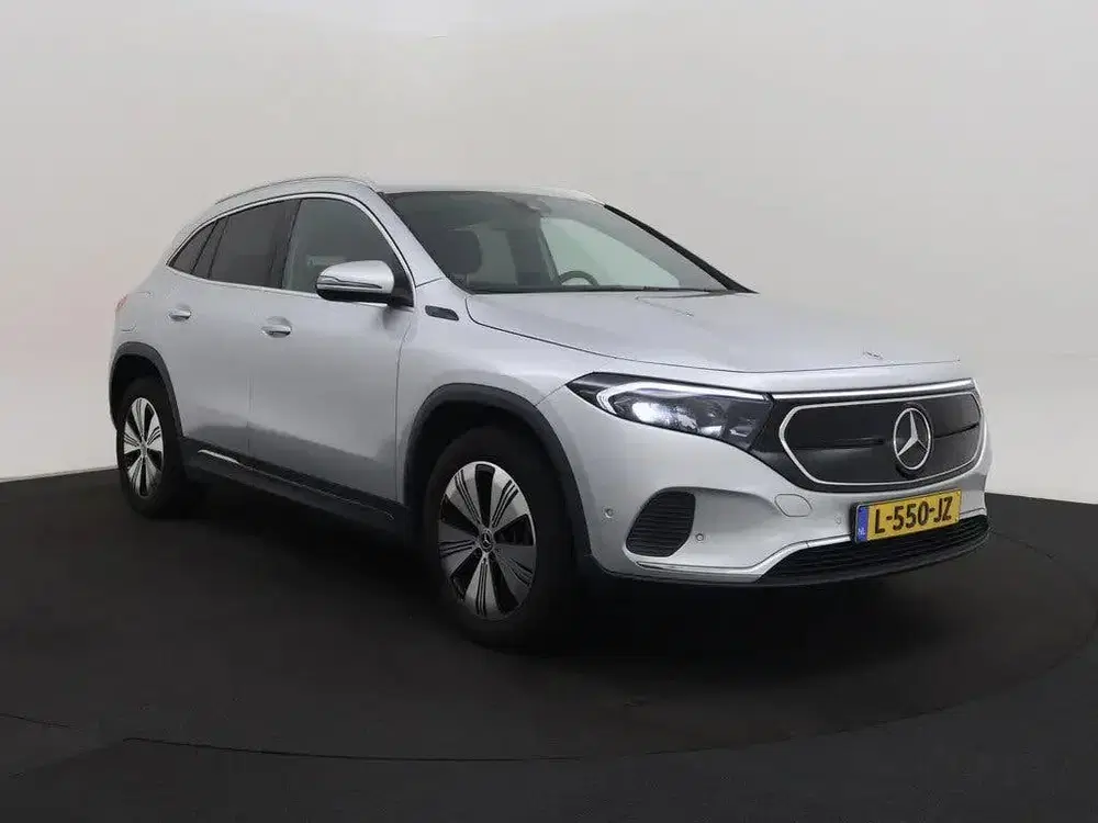 Mercedes-Benz EQA 250 Business Solution Luxury 67 kWh so 96% uit 2021, foto 2