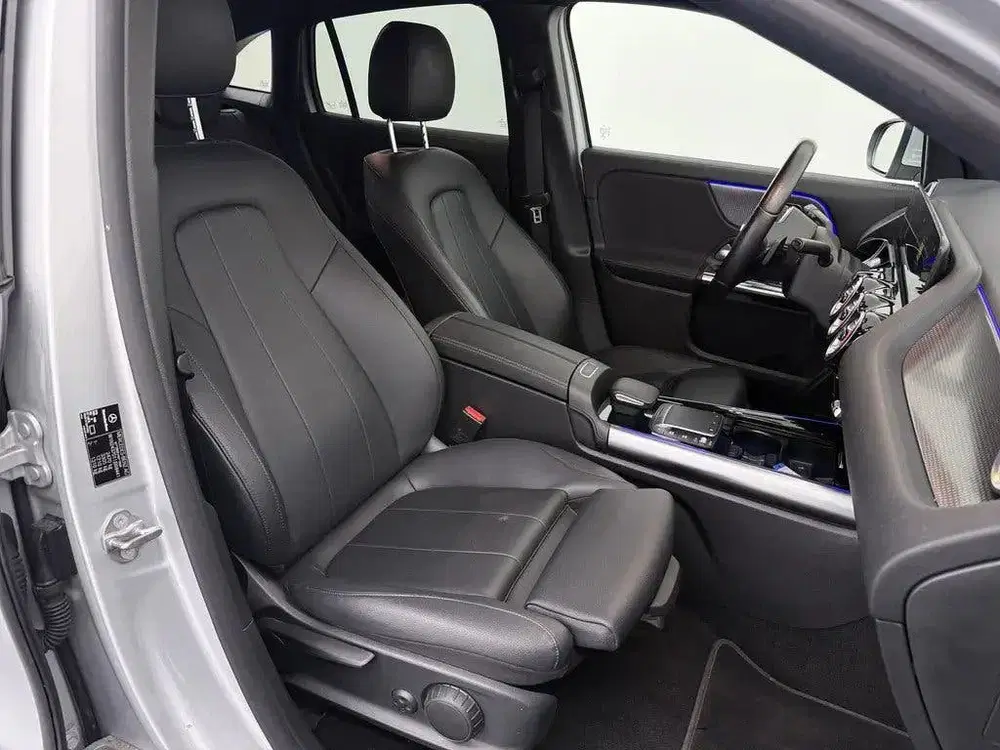Mercedes-Benz EQA 250 Business Solution Luxury 67 kWh so 96% uit 2021, foto 9