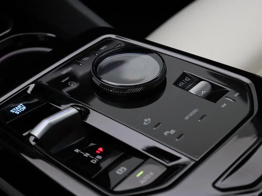 BMW i5 eDrive40 M Sportpakket Pro uit 2025, foto 16