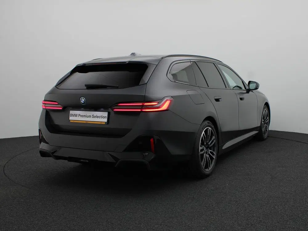 BMW i5 eDrive40 M Sportpakket Pro uit 2025, foto 2