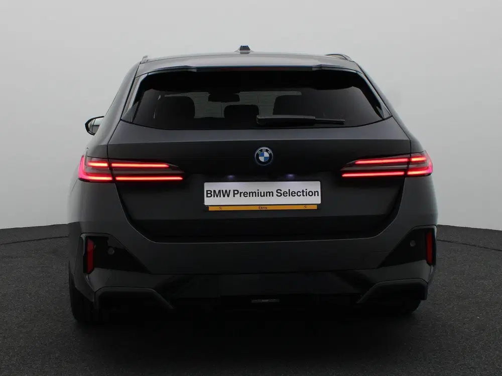 BMW i5 eDrive40 M Sportpakket Pro uit 2025, foto 5