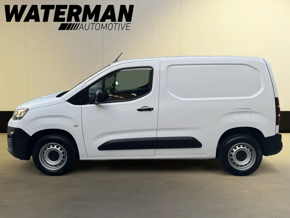 Citroën Berlingo Citroen BERLINGO 1.2 PURETECH CLUB 110PK B uit 2021, foto 2