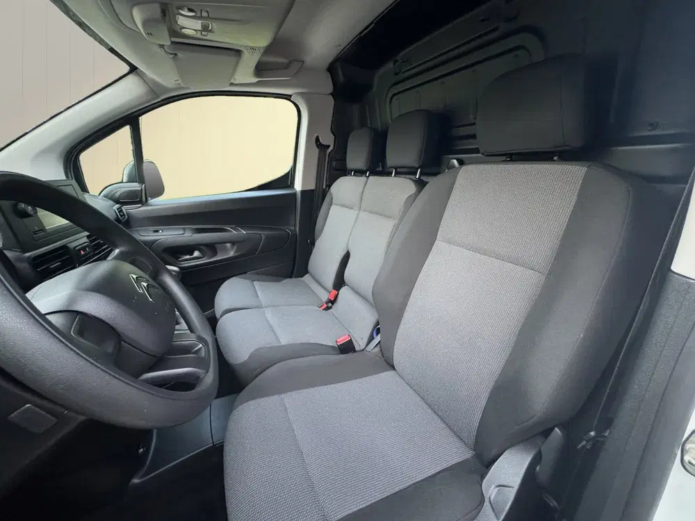 Citroën Berlingo Citroen BERLINGO 1.2 PURETECH CLUB 110PK B uit 2021, foto 9