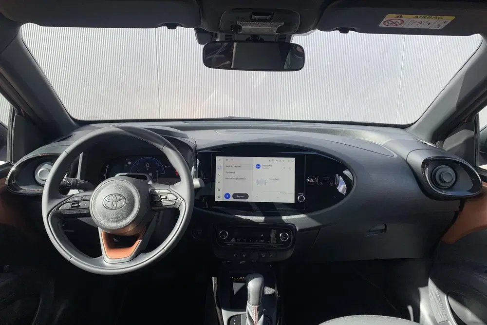 Toyota Aygo X Hybrid 115 envy € 1500 inruilpremie uit 2026, foto 12