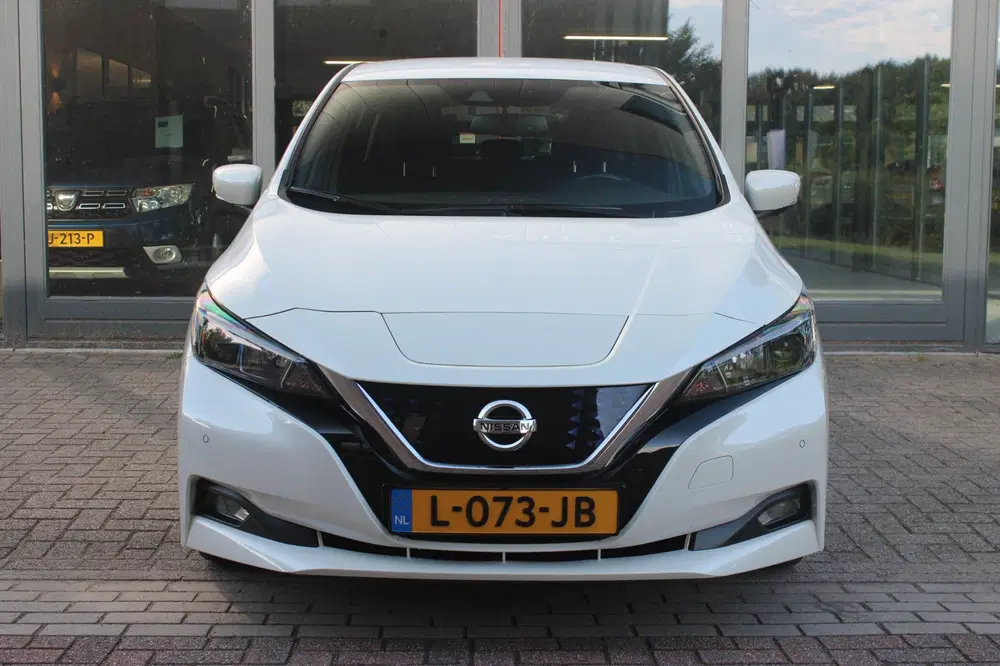 Nissan Leaf N-Connecta 40 kWh uit 2021, foto 2