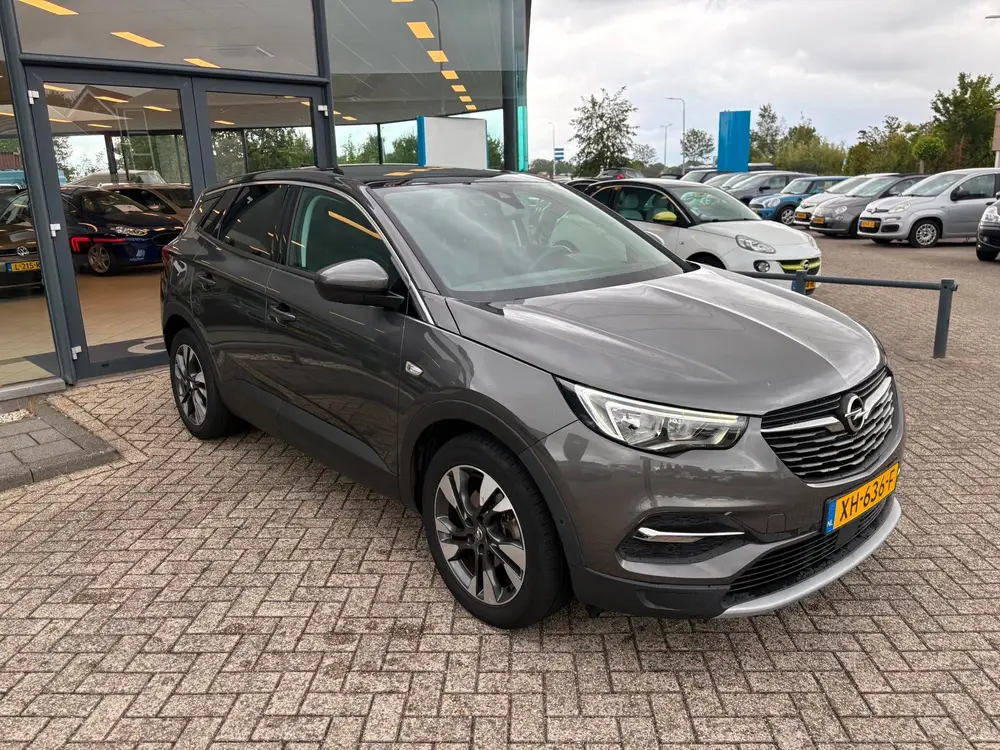 Opel Grandland X 1.2 Turbo Business Executive uit 2019, foto 5