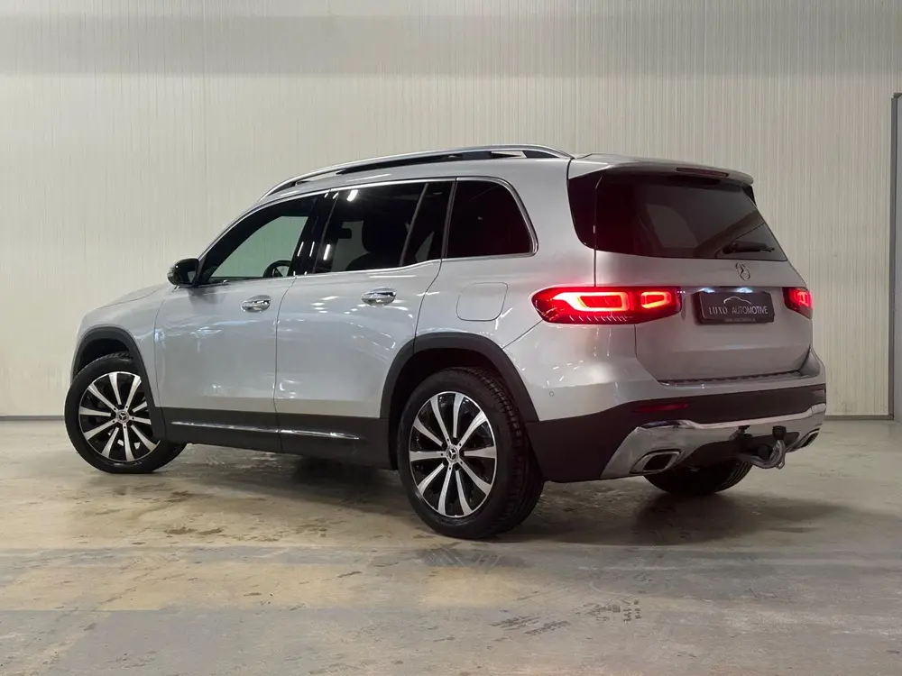Mercedes-Benz GLB 200 uit 2023, foto 2