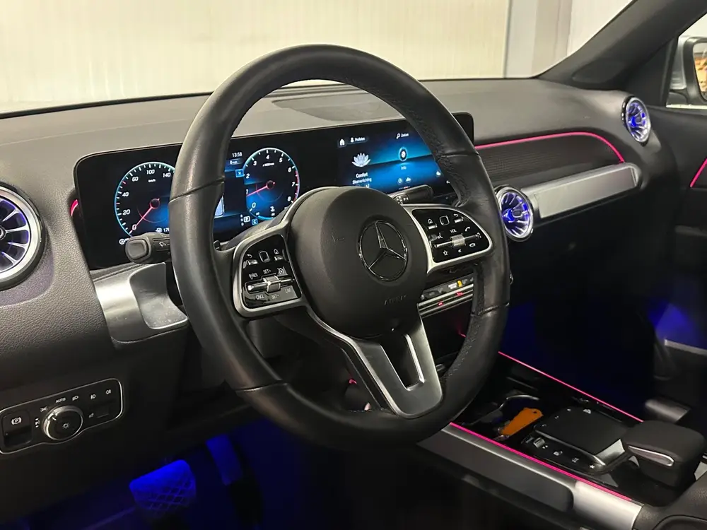 Mercedes-Benz GLB 200 uit 2023, foto 8
