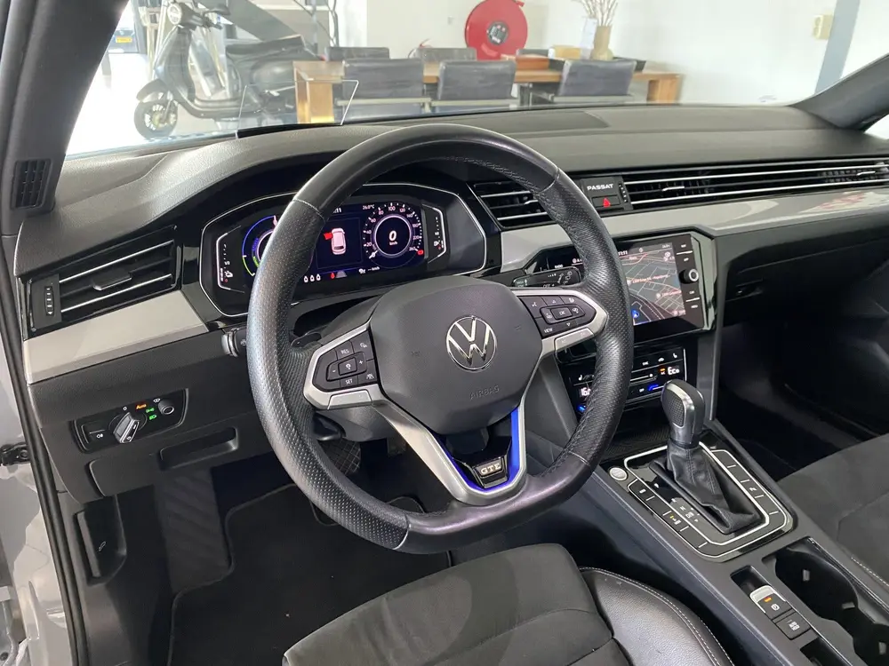 Volkswagen Passat Variant 1.4 TSI PHEV GTE Business Panodak uit 2022, foto 14