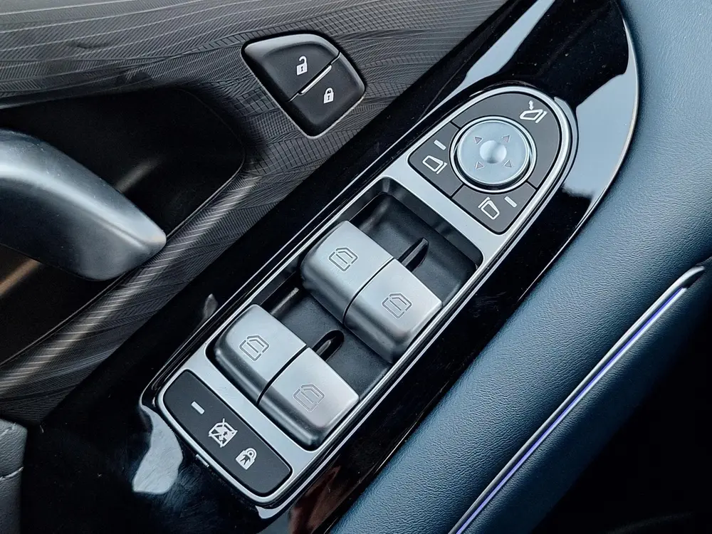 Voyah Free Limited Edition Business 4WD 106 kWh | Schuifdak uit 2026, foto 11