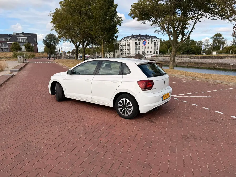 Volkswagen Polo comfortline 1.0 TSI 95pk 2019 Wit uit 2019, foto 2