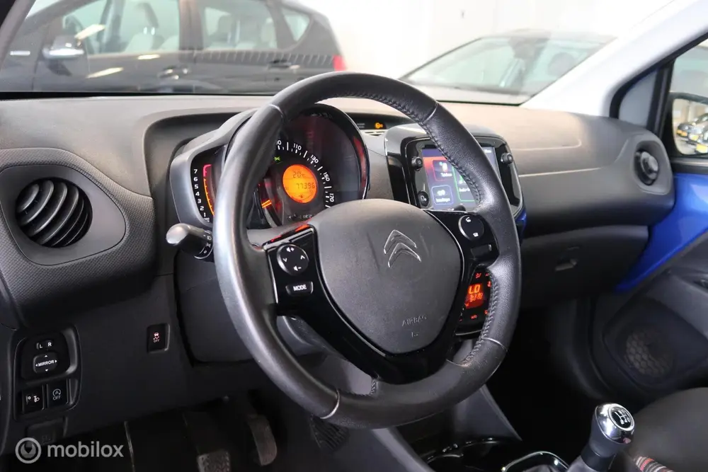 Citroën C1 Citroen C1 1.0 VTi Shine Carplay Cruise Co uit 2019, foto 11