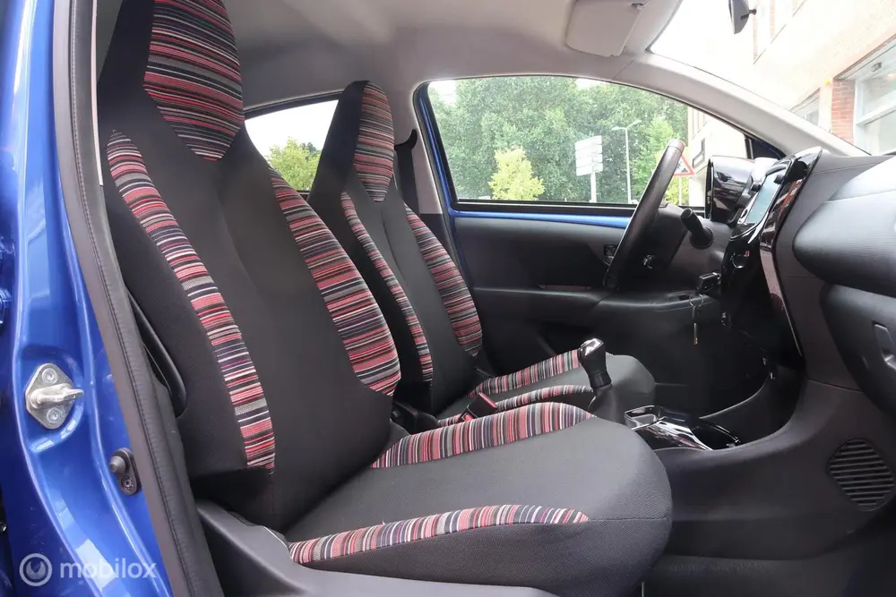 Citroën C1 Citroen C1 1.0 VTi Shine Carplay Cruise Co uit 2019, foto 15