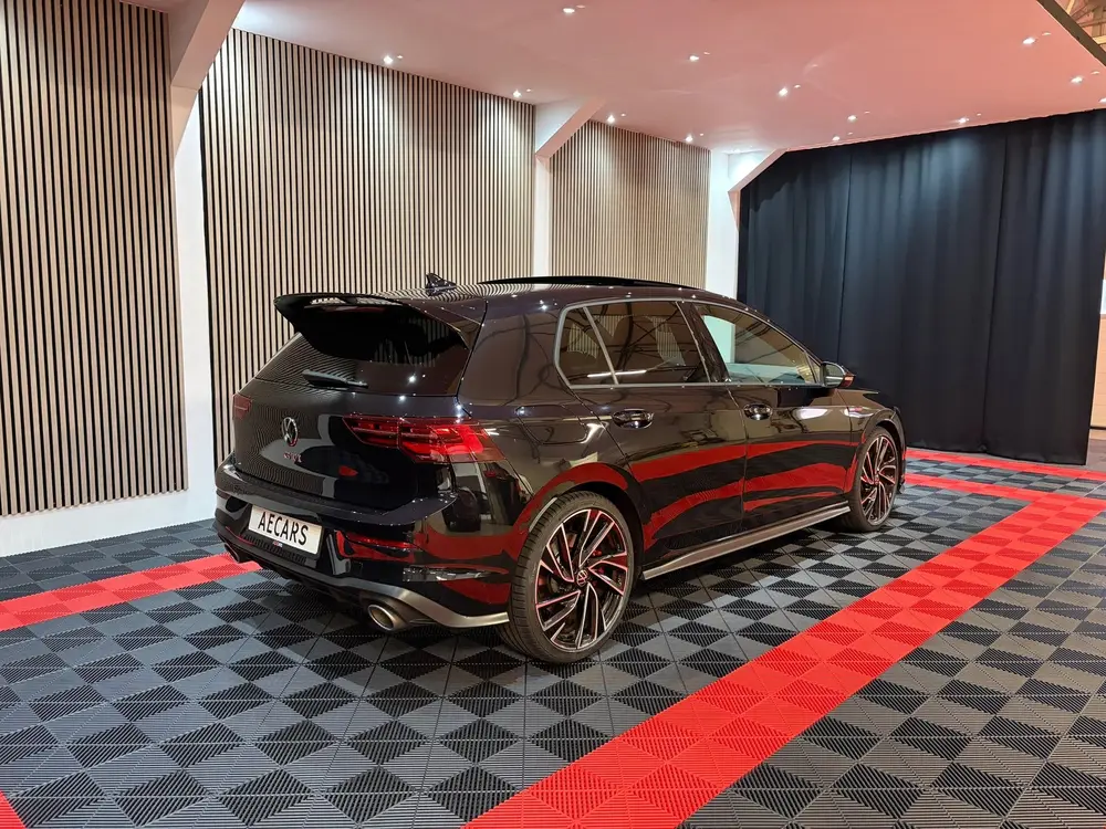 Volkswagen Golf 2.0 TSI GTI Clubsport Pano Leder Camera Keyl uit 2023, foto 3