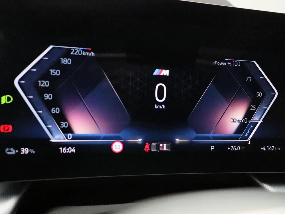 BMW iX1 eDrive20 M Sportpakket uit 2024, foto 15