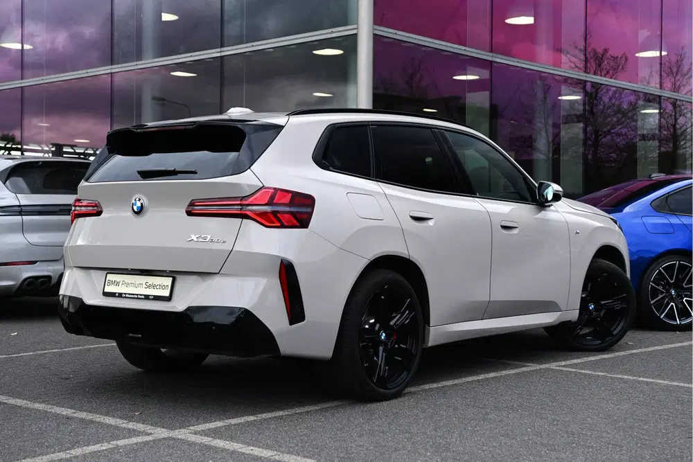 BMW X3 30e xDrive M Sport Automaat uit 2026, foto 2