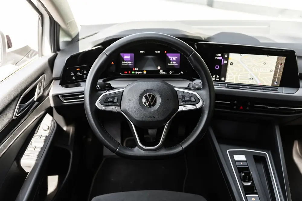 Volkswagen Golf 1.5 eTSI Style IQ Light | Camera | Massage | uit 2020, foto 14
