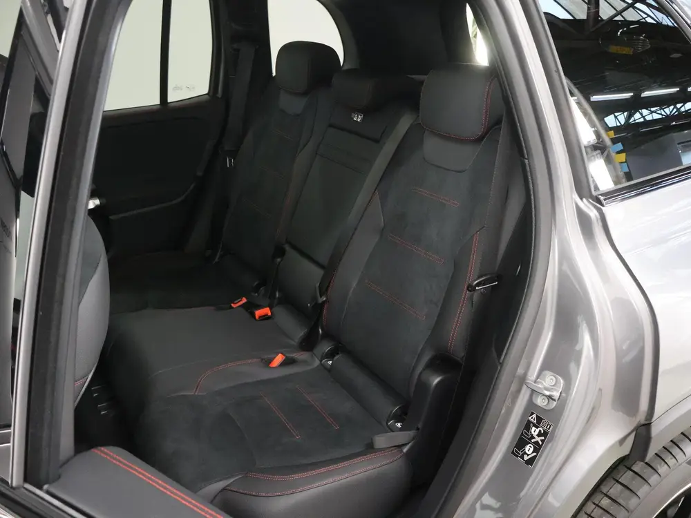 Mercedes-Benz GLB 180 Business Solution AMG uit 2026, foto 11