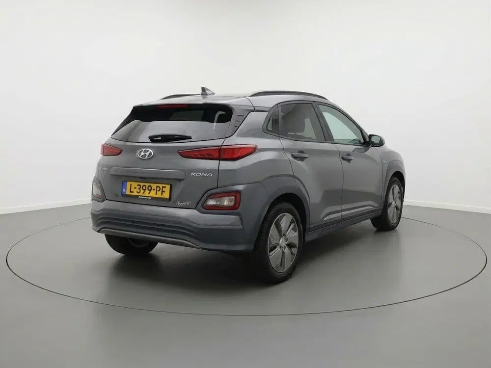 Hyundai KONA EV Comfort 64 kWh uit 2020, foto 4