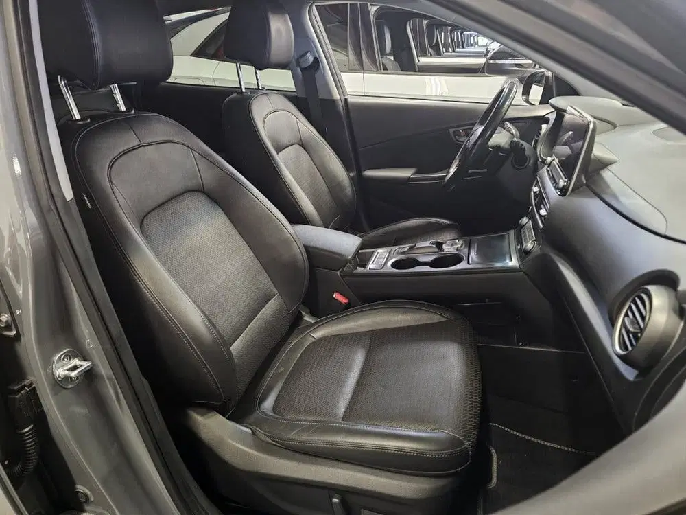 Hyundai KONA EV Comfort 64 kWh uit 2020, foto 6