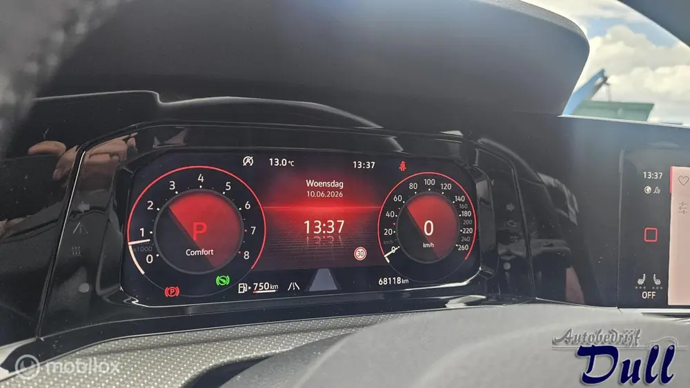 Volkswagen Golf 1.5 eTSI R-Line DSG Virtualdashboard 68118KM uit 2020, foto 17