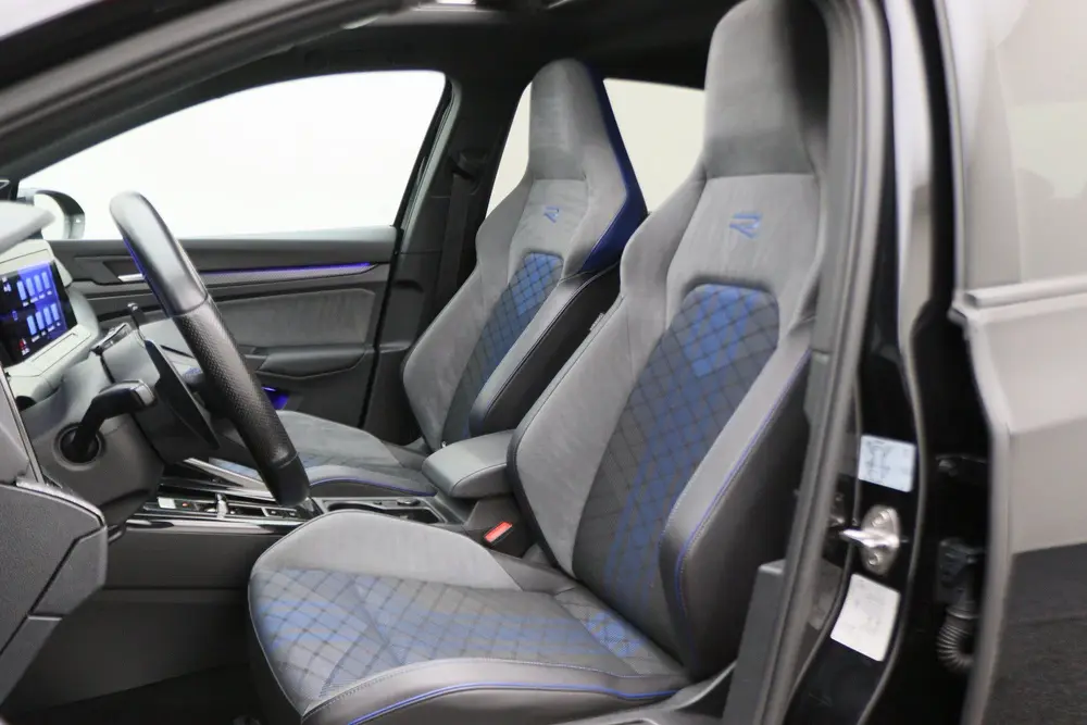 Volkswagen Golf 2.0 TSI R 4Motion Panoramadak, Akrapovic, He uit 2023, foto 10