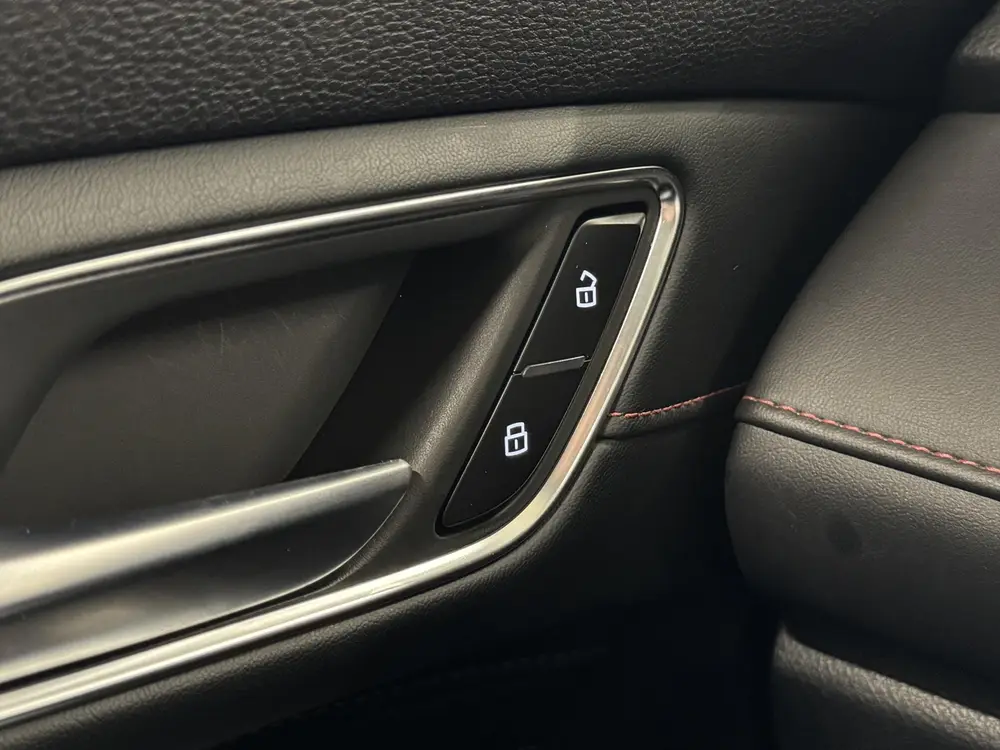 MG EHS 1.5 TGDI Luxury | Automaat | 360 Camera | Navi | Carp uit 2021, foto 14