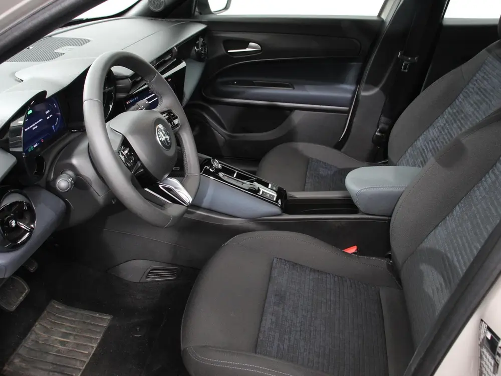 Alfa Romeo Junior Elettrica Automaat 156PK Adaptieve Cruise uit 2025, foto 15