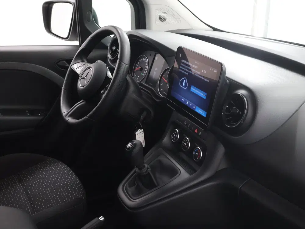 Mercedes-Benz Citan 108 CDI uit 2024, foto 9