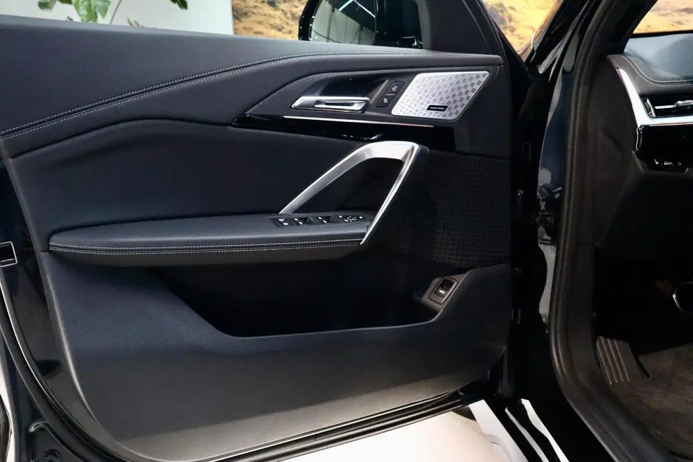 BMW X1 xDrive25e M Sport uit 2024, foto 6