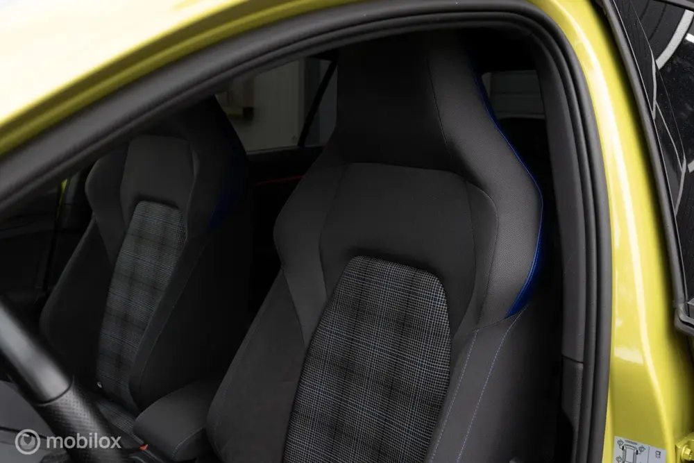 Volkswagen Golf 1.4 eHybrid GTE IQ LICHT VIRTUAL COCKPIT uit 2021, foto 12