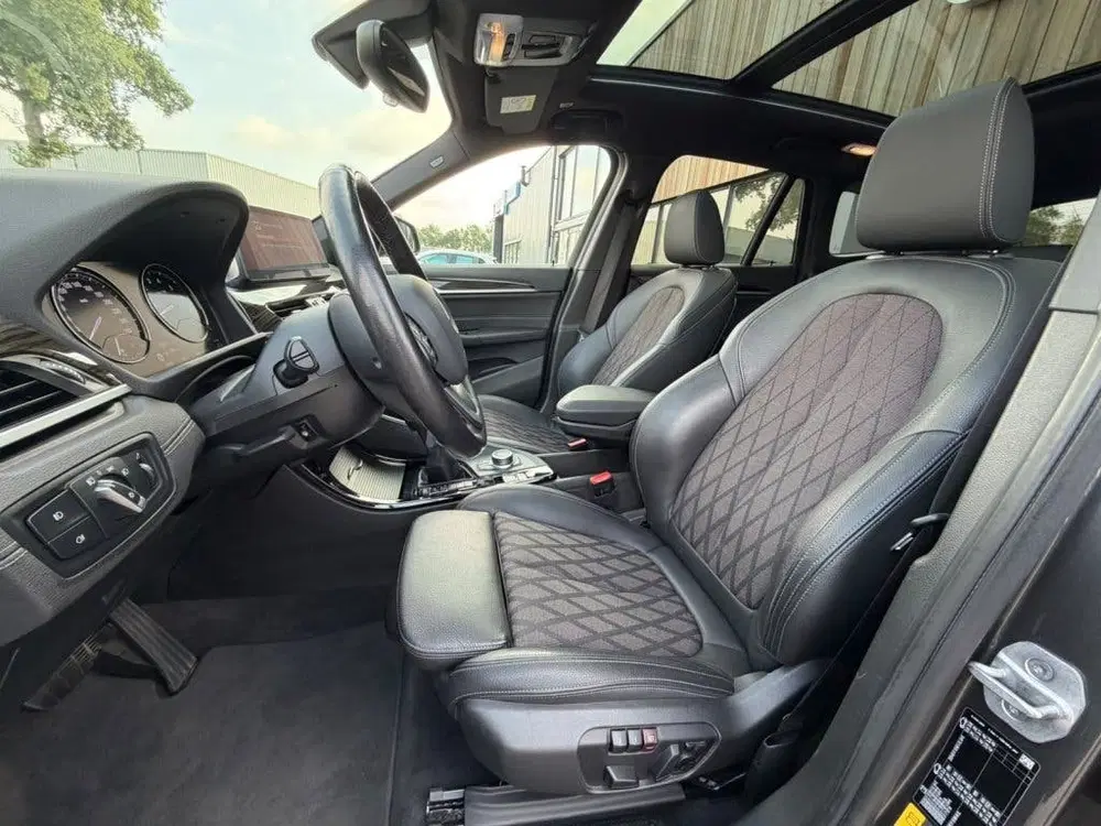 BMW X1 xDrive25e eDrive Edition Pano LED Sportsto uit 2021, foto 5