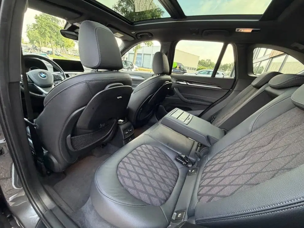 BMW X1 xDrive25e eDrive Edition Pano LED Sportsto uit 2021, foto 7