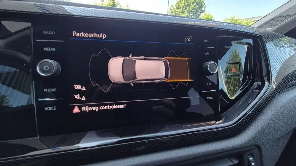 Volkswagen POLO 1.0i TSI R line DSG  95PK AIRCO NAVI PDC VIR uit 2022, foto 12