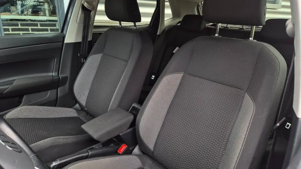 Volkswagen POLO 1.0i TSI R line DSG  95PK AIRCO NAVI PDC VIR uit 2022, foto 19