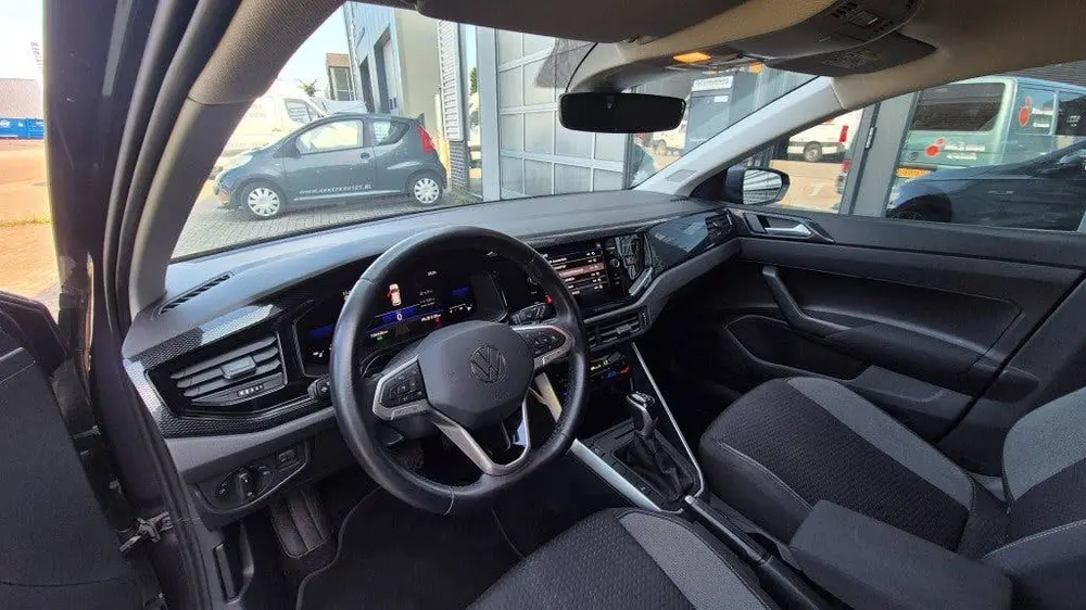 Volkswagen POLO 1.0i TSI R line DSG  95PK AIRCO NAVI PDC VIR uit 2022, foto 6