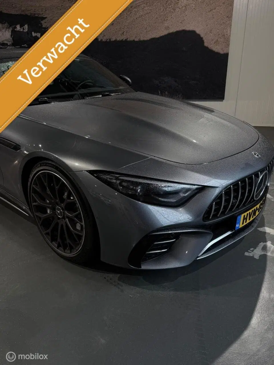 Mercedes-Benz SL AMG 43 uit 2023, foto 3