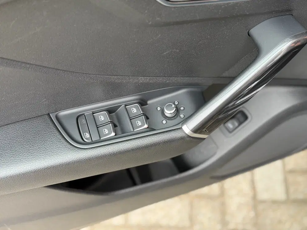 Audi Q2 35 TFSI S-Line Virtual Pano Carplay Camera uit 2019, foto 10