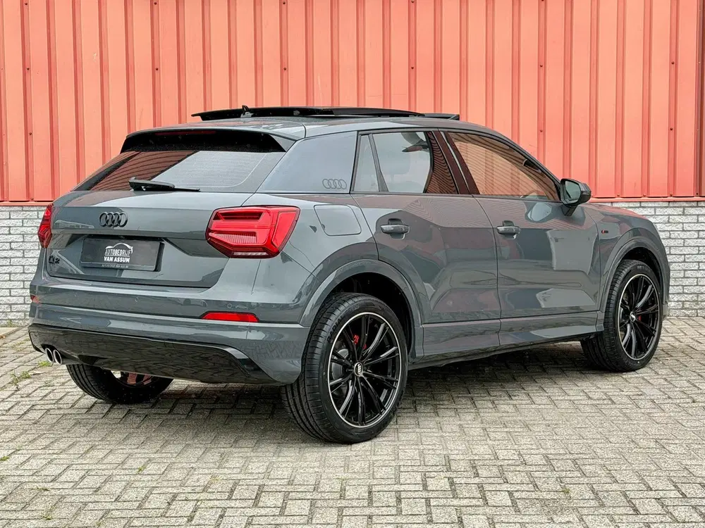 Audi Q2 35 TFSI S-Line Virtual Pano Carplay Camera uit 2019, foto 3