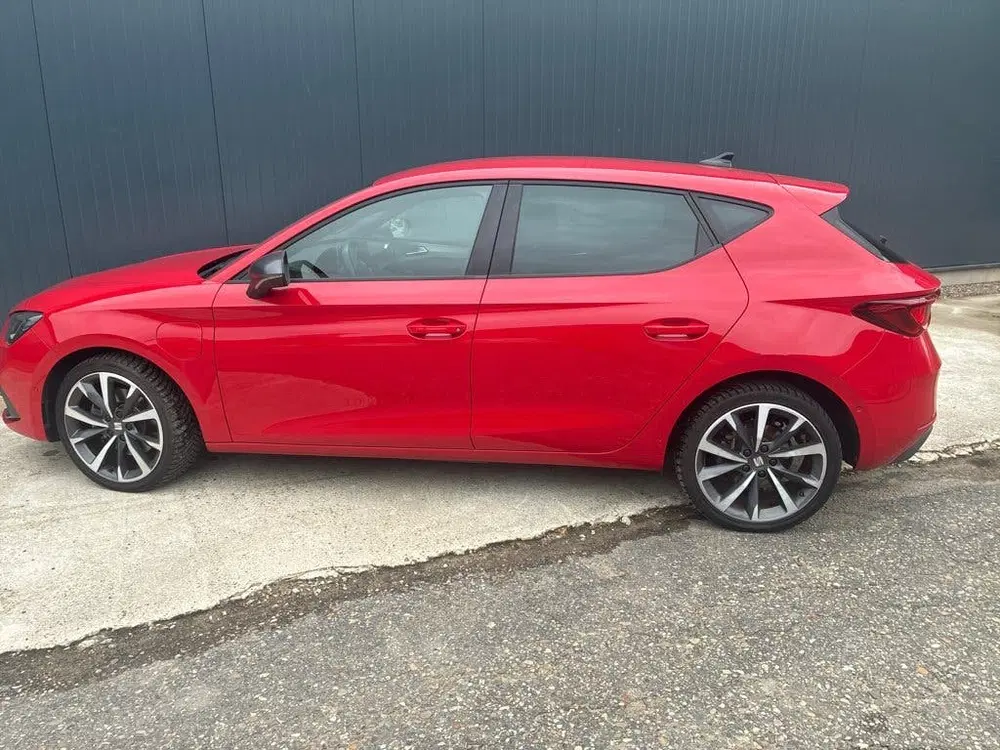 SEAT Leon FR 1.4 TSI eHybrid PHEV Plug-in Hybrid uit 2021, foto 4