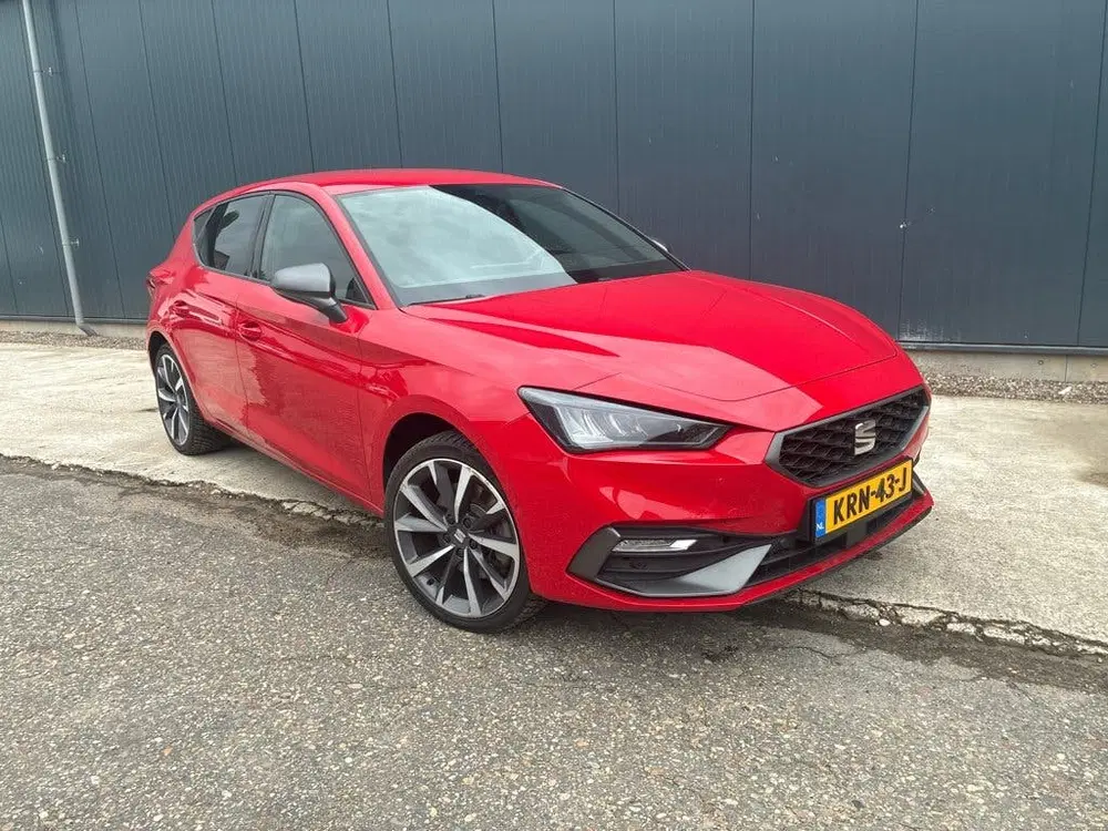 SEAT Leon FR 1.4 TSI eHybrid PHEV Plug-in Hybrid uit 2021, foto 5
