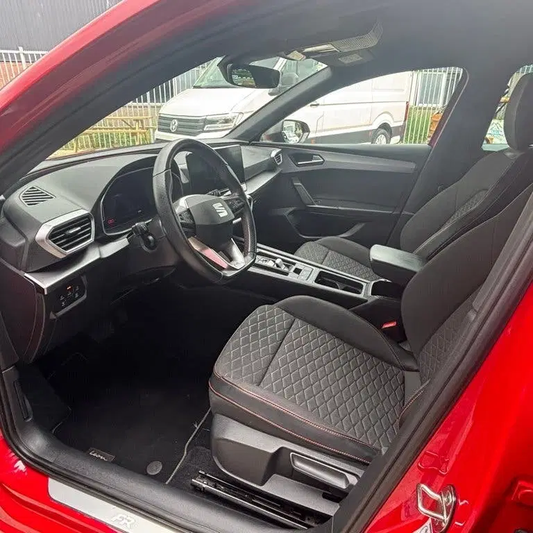 SEAT Leon FR 1.4 TSI eHybrid PHEV Plug-in Hybrid uit 2021, foto 7