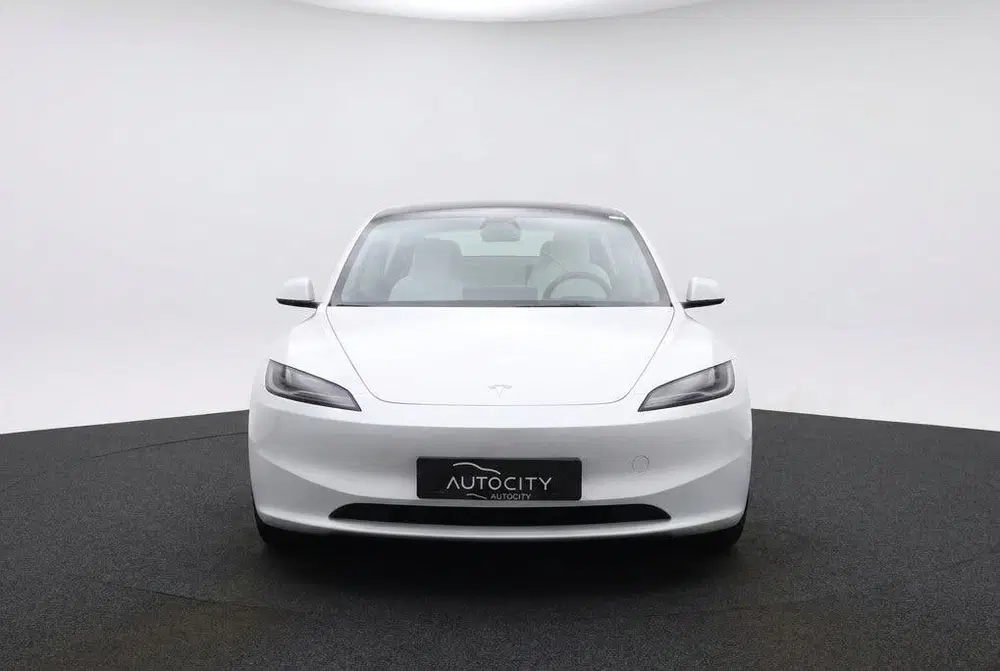 Tesla Model 3 Premium Long Range AWD 78kWh l FSD4 (HW4) uit 2024, foto 7