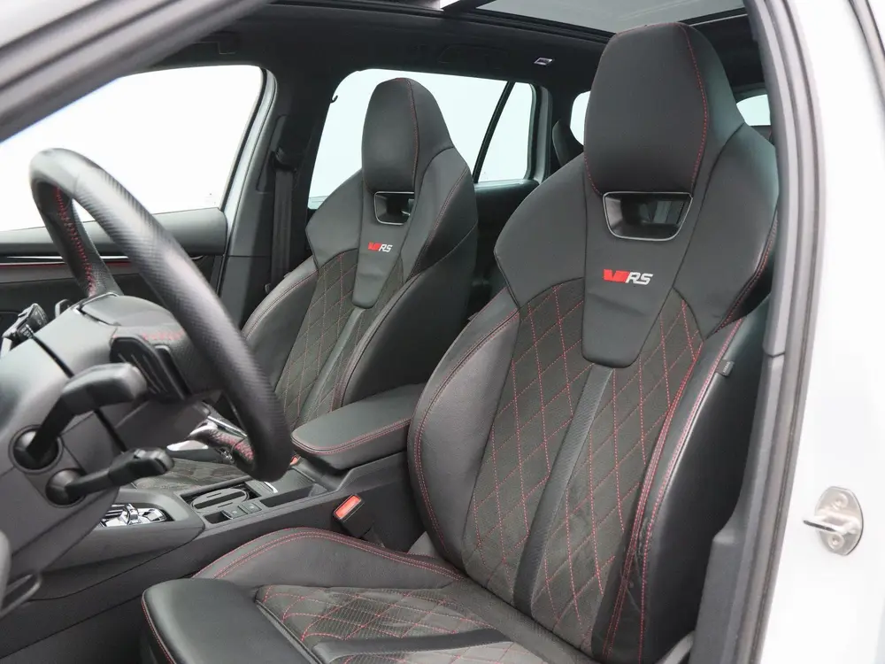 Skoda Octavia 1.4 TSi 245 Pk RS iV PHEV Business uit 2023, foto 6