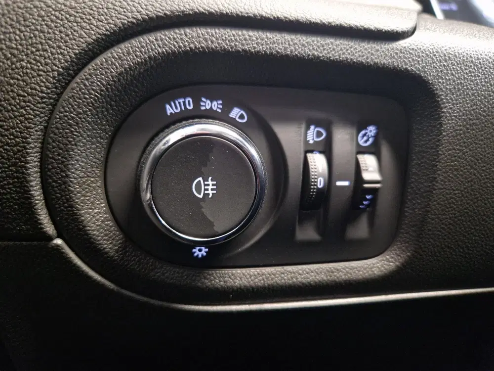 Opel Grandland 1.6 Turbo Plug-In Hybrid Business Elegance uit 2021, foto 13