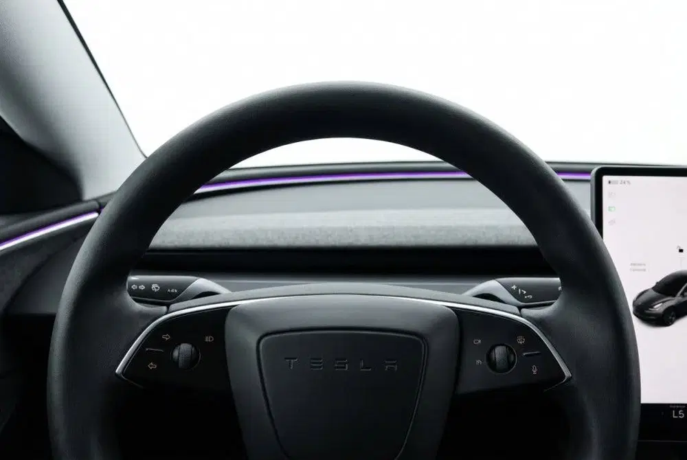 Tesla Model 3 Long Range Premium Highland AWD 78kWh SOH uit 2023, foto 13