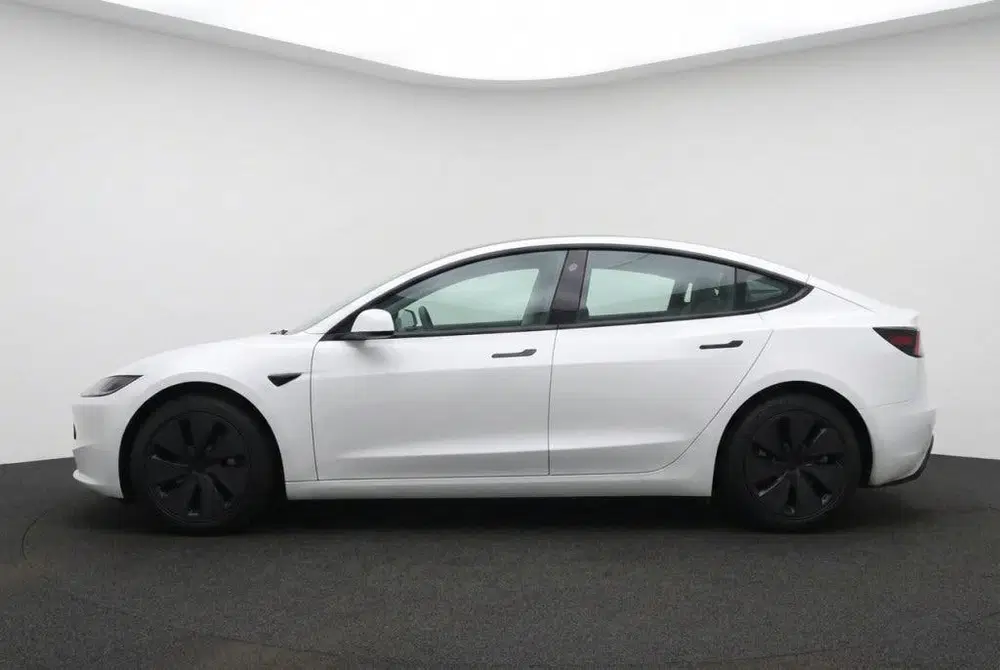 Tesla Model 3 Long Range Premium Highland AWD 78kWh SOH uit 2023, foto 6
